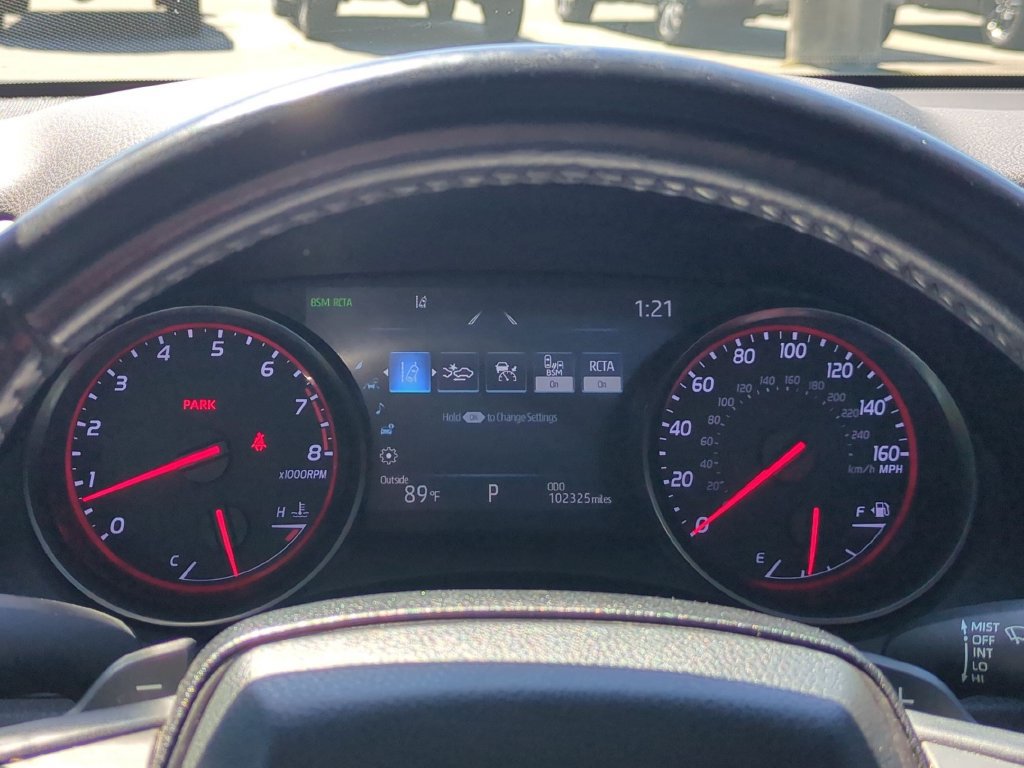 Used 2021 Toyota Camry XSE FWD image 17