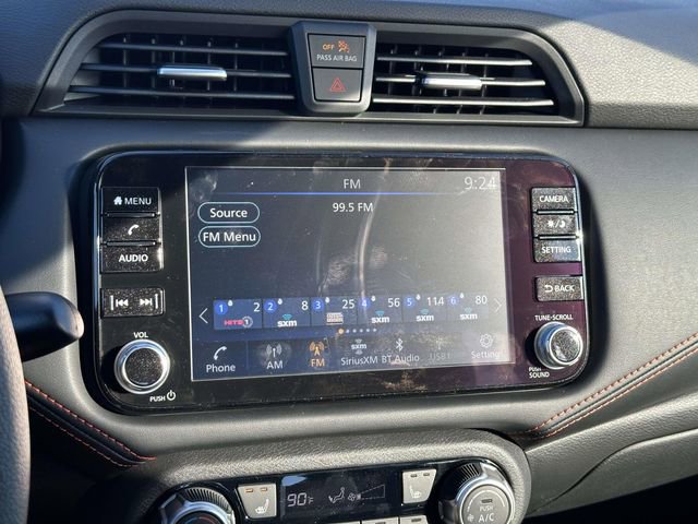 New 2025 Nissan Versa SR w/ Trunk Package FWD image 19