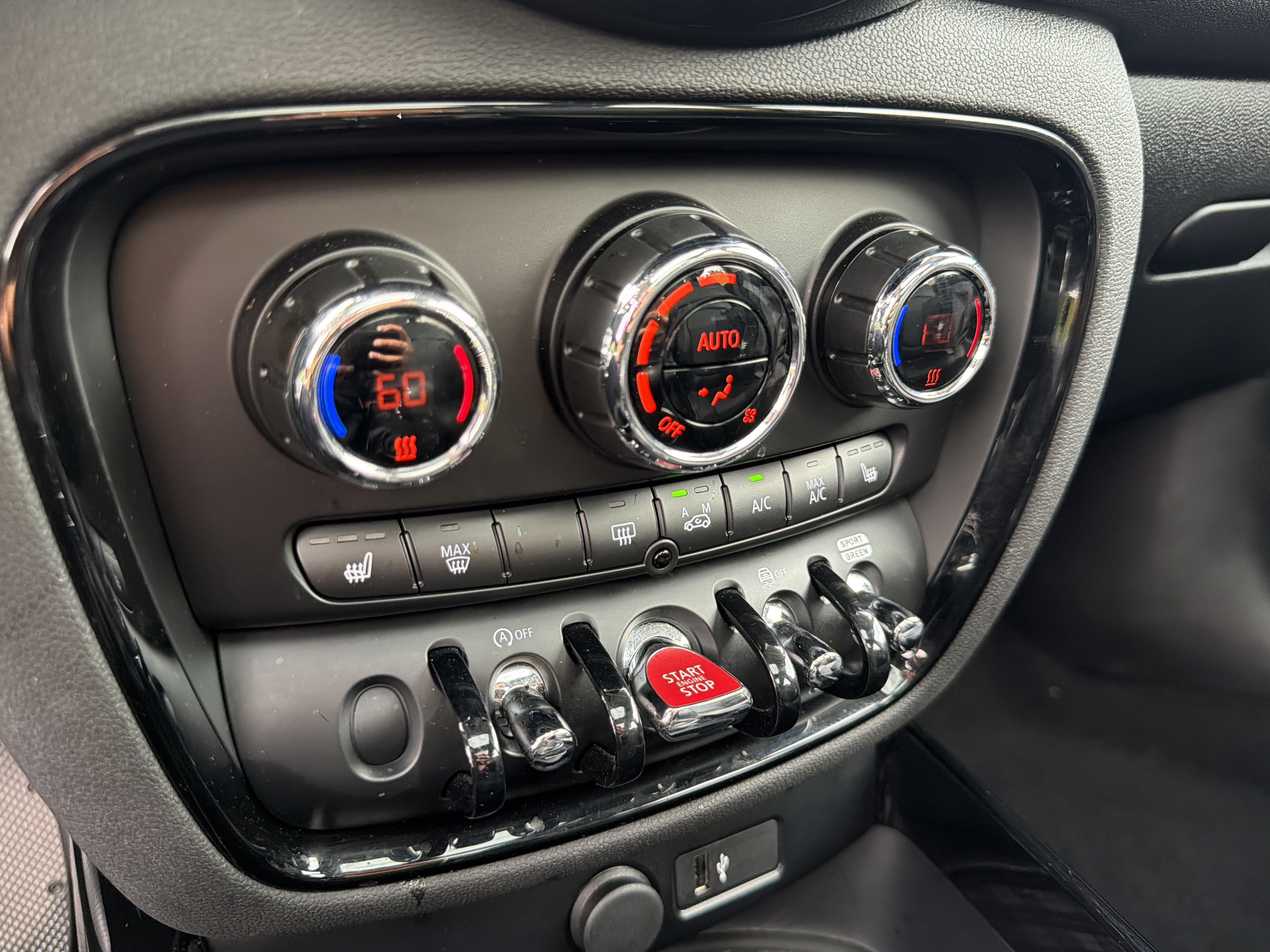 Used 2024 MINI Cooper Clubman S FWD image 75