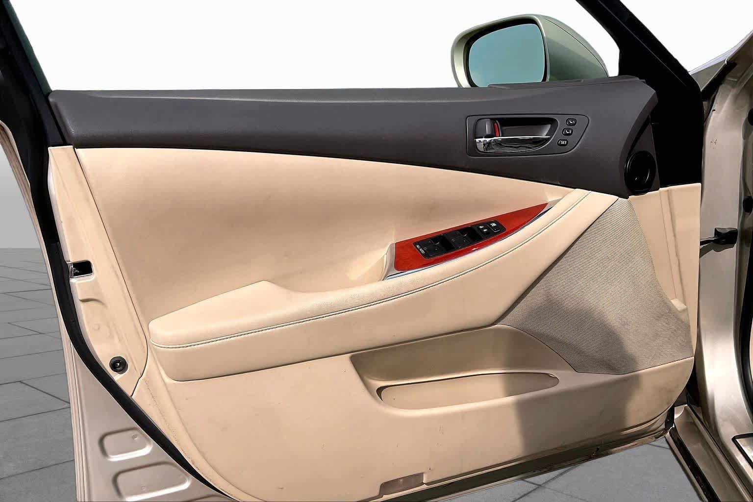 Used 2012 Lexus ES 350 FWD image 19