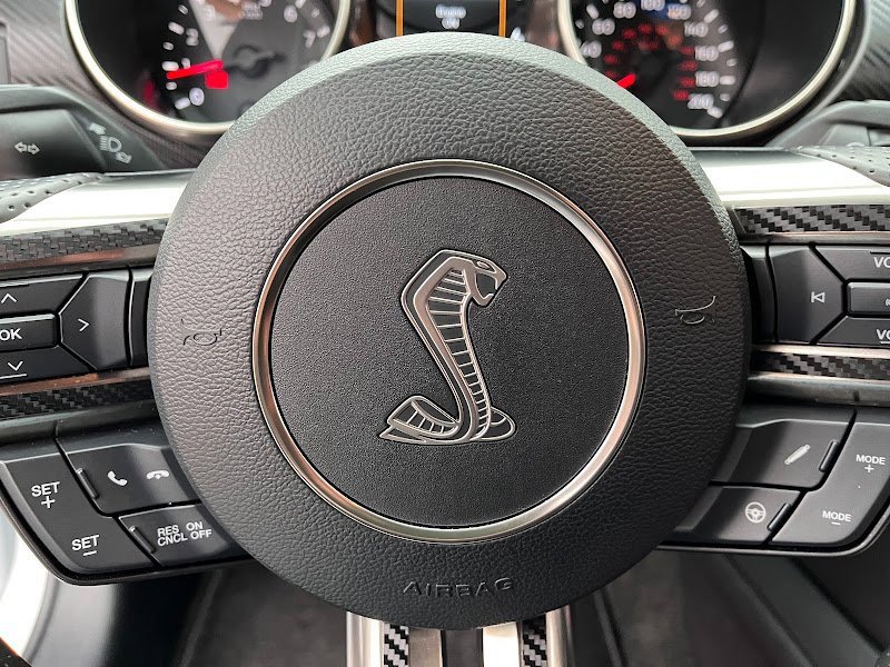 Used 2016 Ford Mustang Shelby GT350 w/ Technology Package image 16