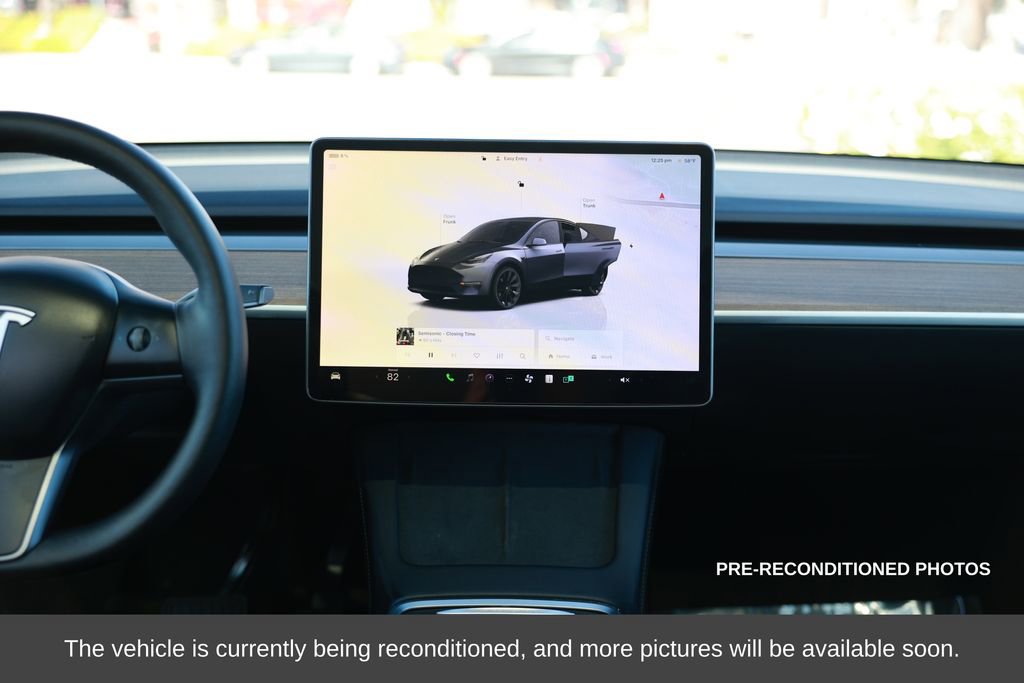 Used 2023 Tesla Model Y Long Range image 25