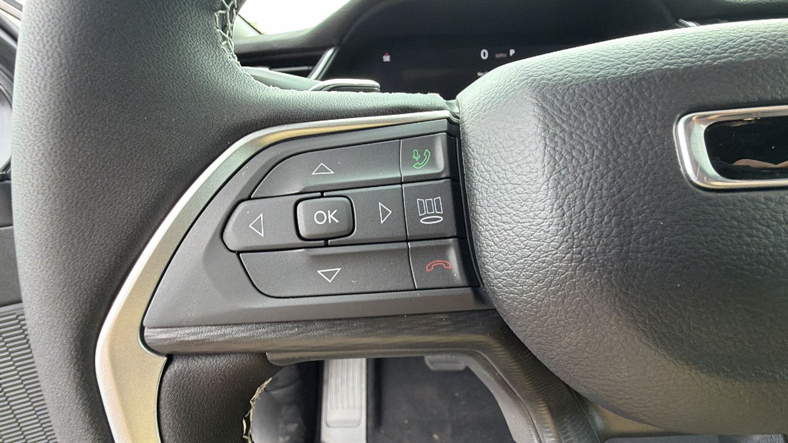 New 2026 Jeep Grand Cherokee Laredo RWD image 23