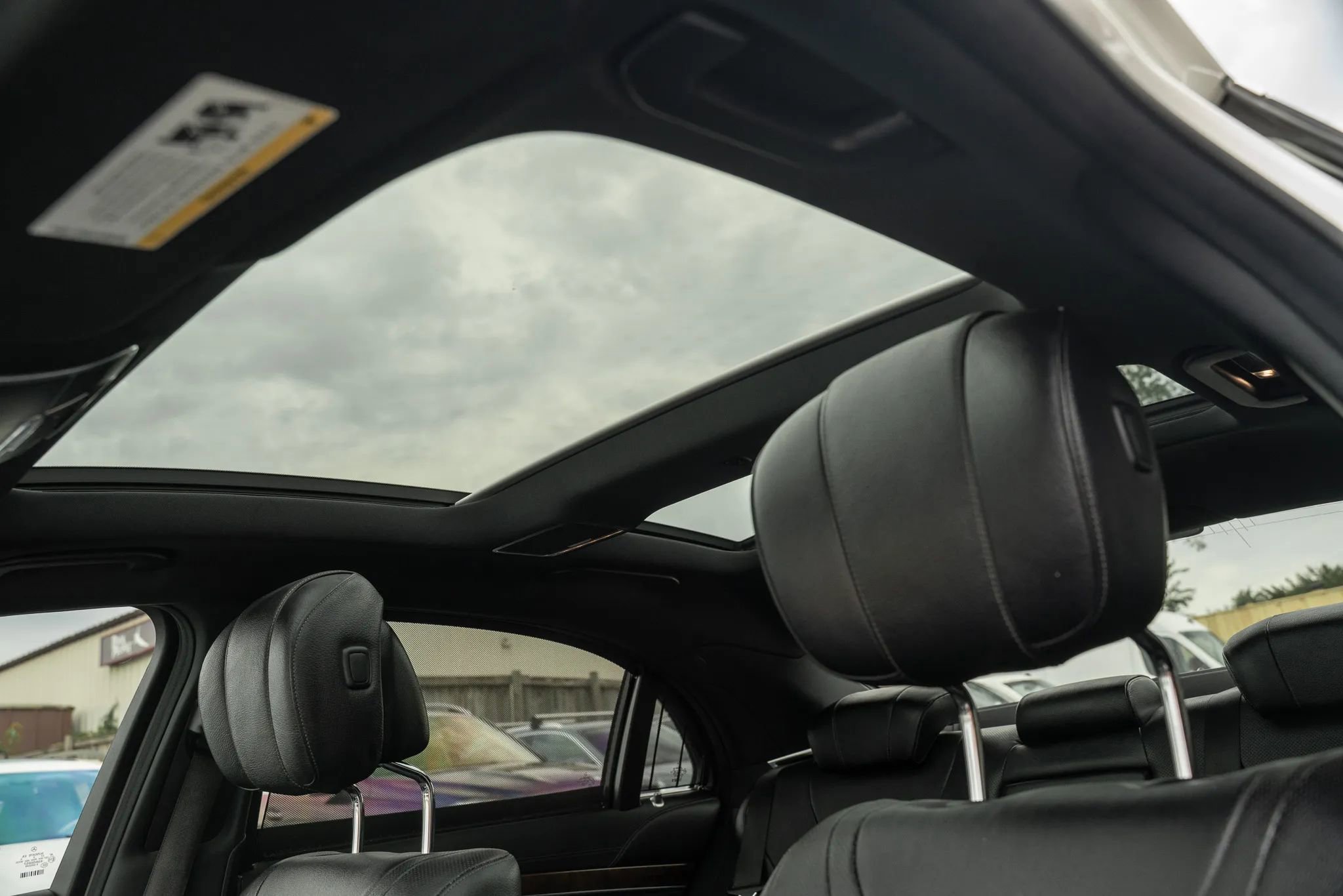 Used 2015 Mercedes-Benz S 550 4MATIC Sedan image 20