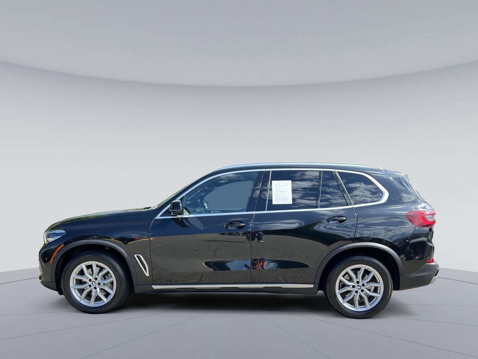 Used 2023 BMW X5 xDrive40i AWD/4WD image 10