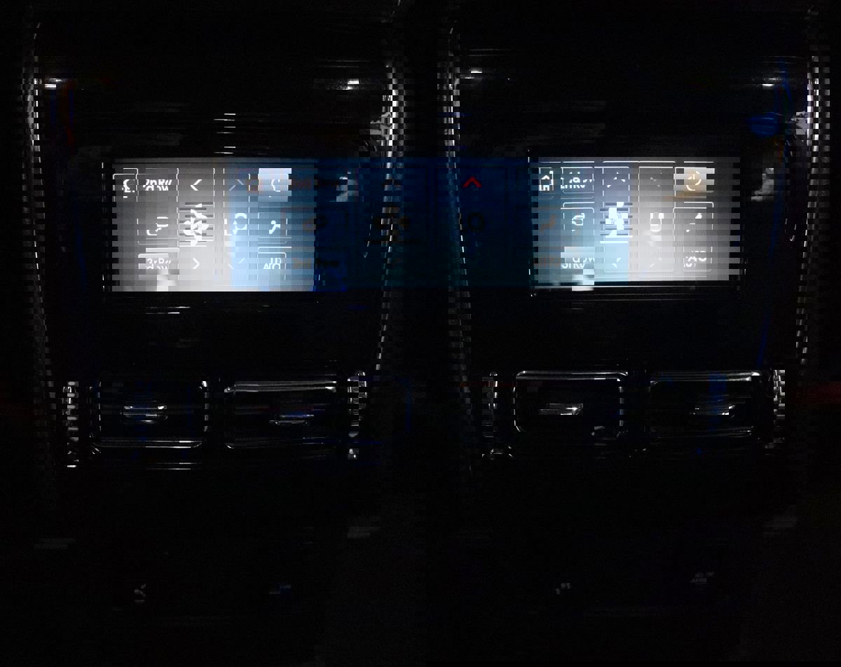 Used 2020 Lincoln Aviator Black Label w/ Dynamic Handling Package AWD/4WD image 35