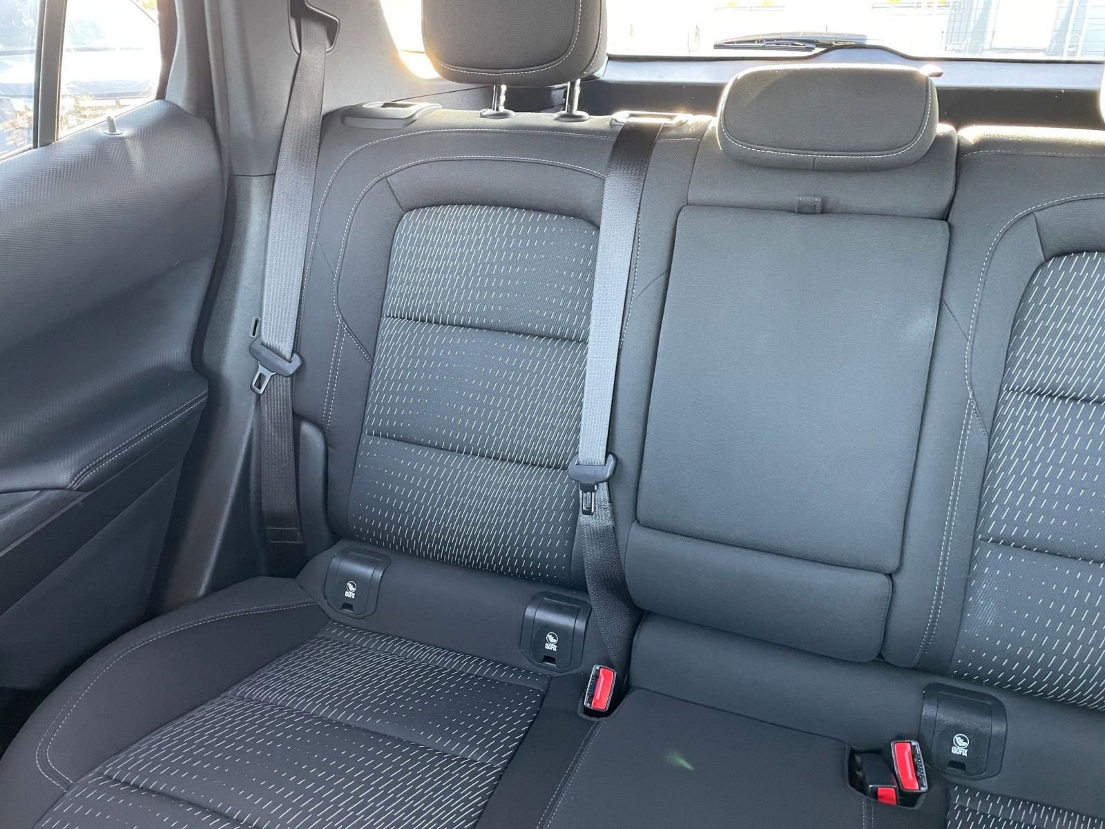 Used 2025 Chevrolet Equinox LT image 33