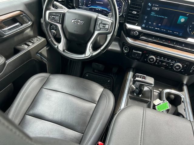 Used 2024 Chevrolet Silverado 1500 RST w/ Convenience Package II AWD/4WD image 14
