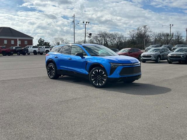 New 2025 Chevrolet Blazer EV RS image 2
