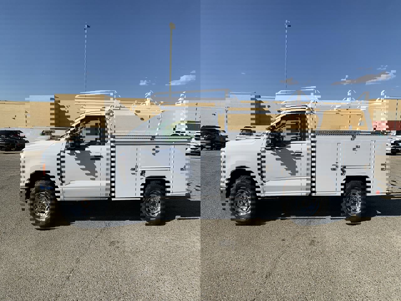 New 2026 Ford F250 XL w/ XL Chrome Package image 5