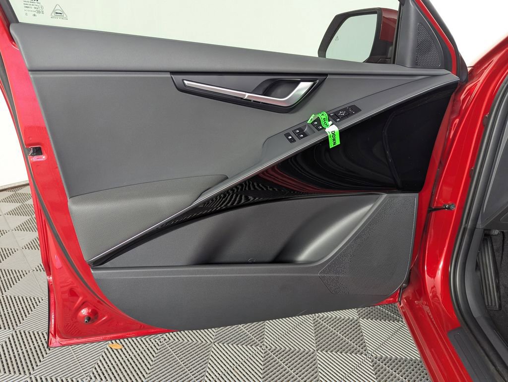 New 2025 Kia Niro EX w/ EX Cold Weather Package image 17