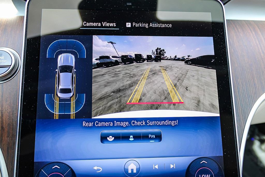 Used 2025 Mercedes-Benz C 300 4MATIC Sedan image 24