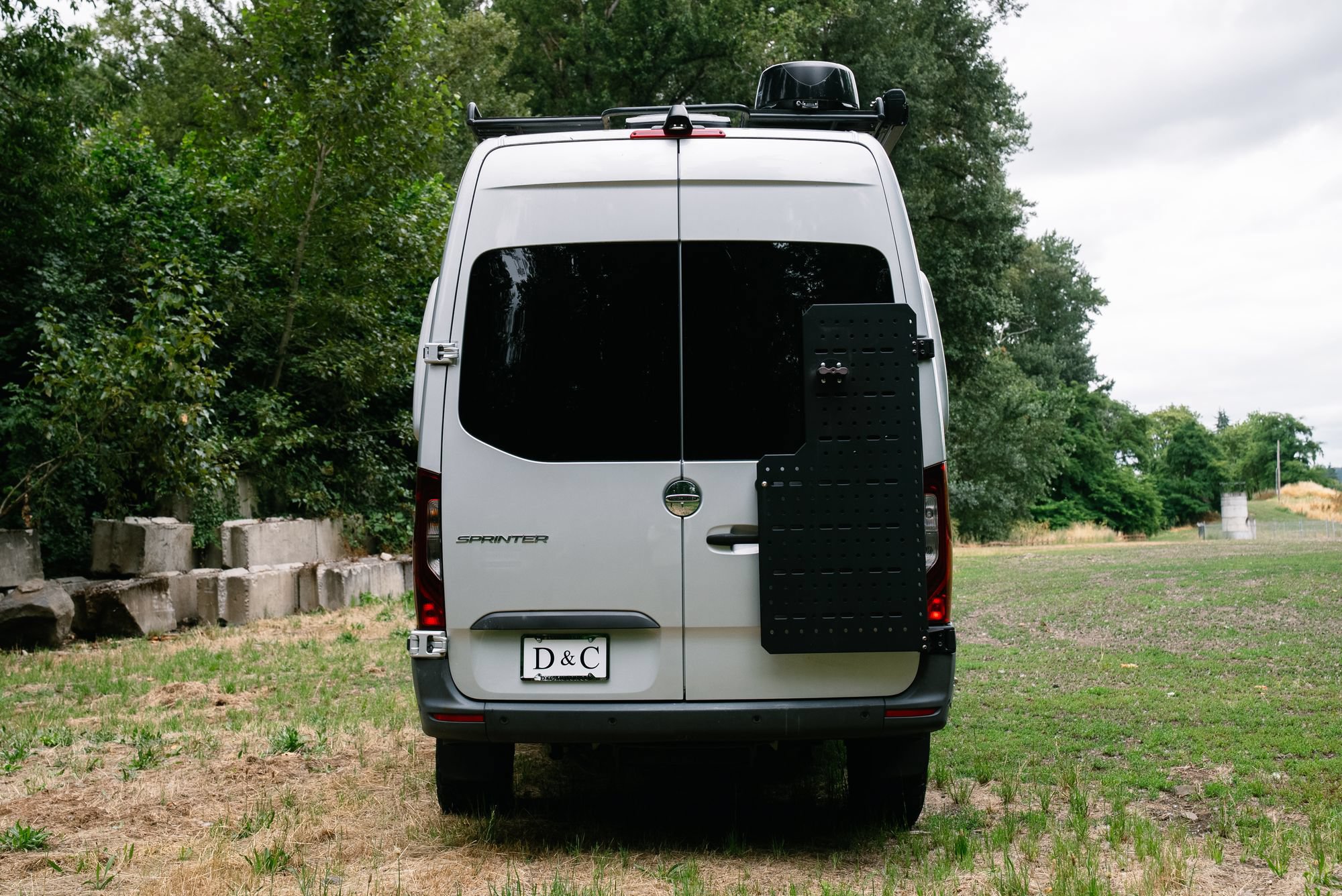Used 2020 Freightliner Sprinter 2500 AWD/4WD image 5