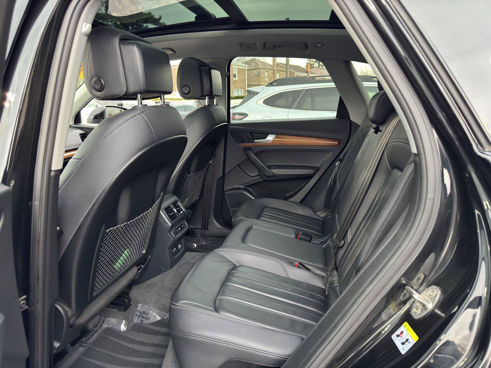 Used 2023 Audi Q5 2.0T Premium Plus w/ Premium Plus Package AWD/4WD image 29