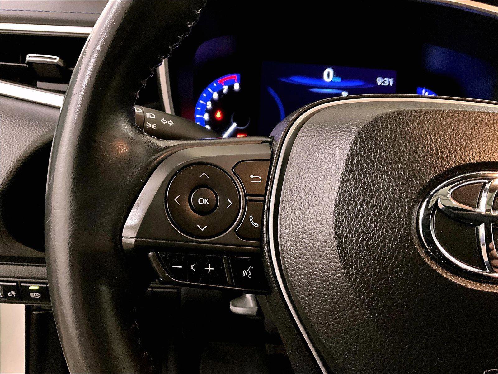 Used 2020 Toyota Corolla XSE FWD image 17