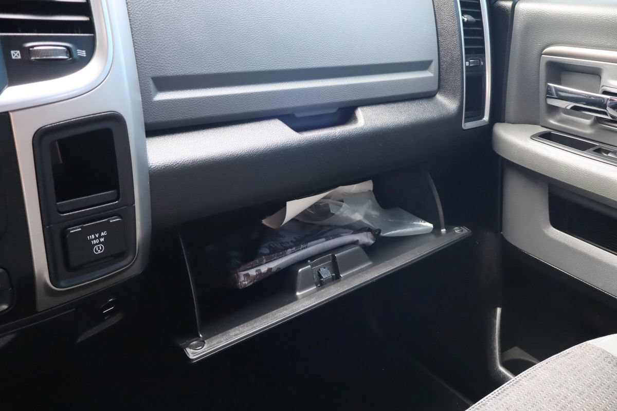 Used 2019 RAM 1500 Big Horn AWD/4WD image 35