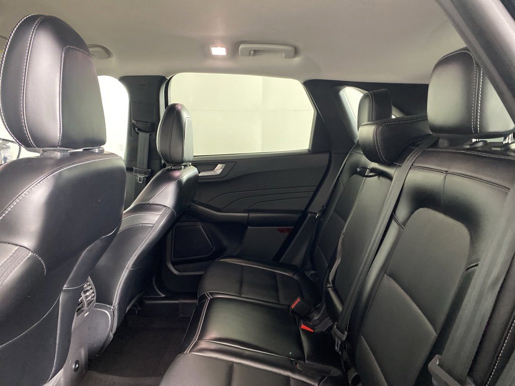 Used 2024 Ford Escape Platinum image 15
