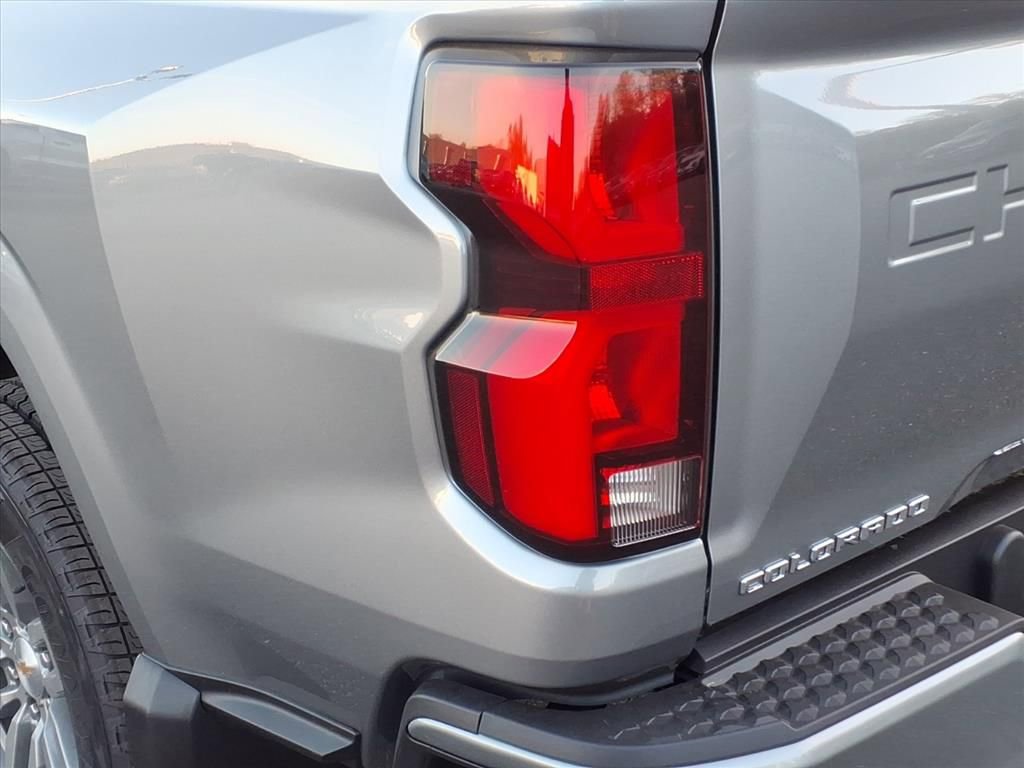 New 2026 Chevrolet Colorado LT image 11