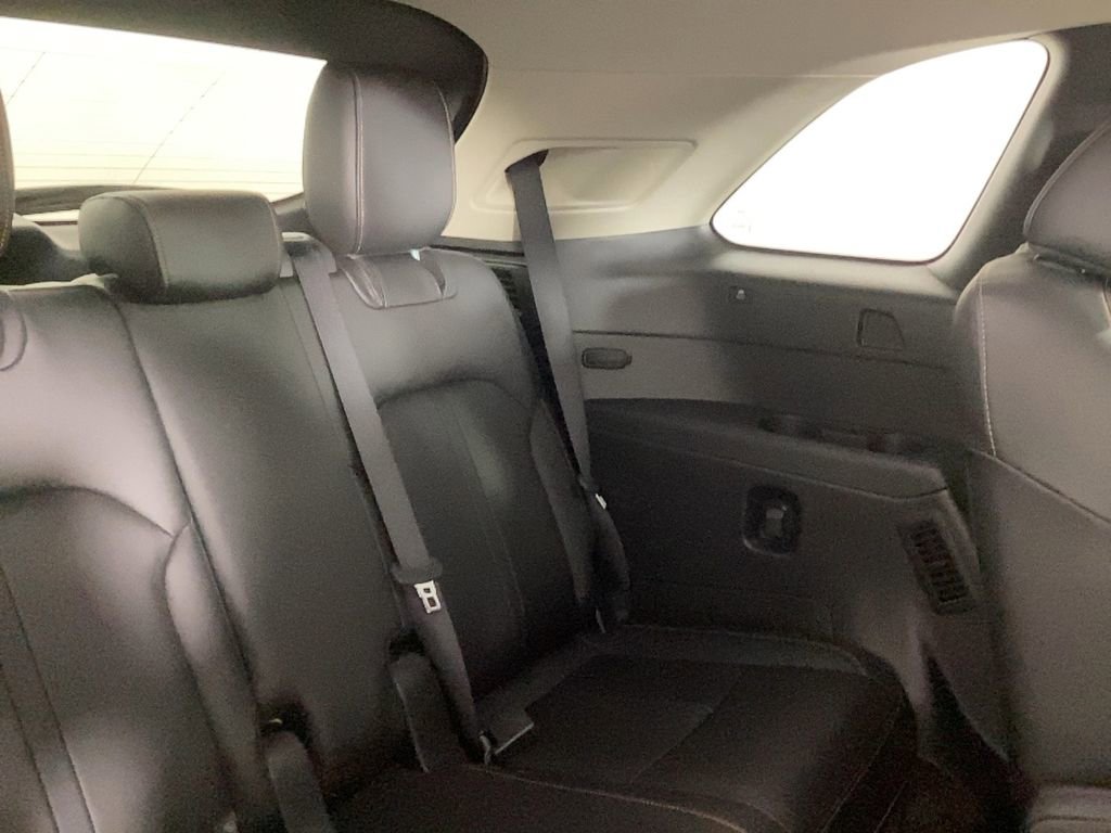 Certified 2024 MAZDA CX-90 Plug-In Hybrid w/ Premium Pkg image 12