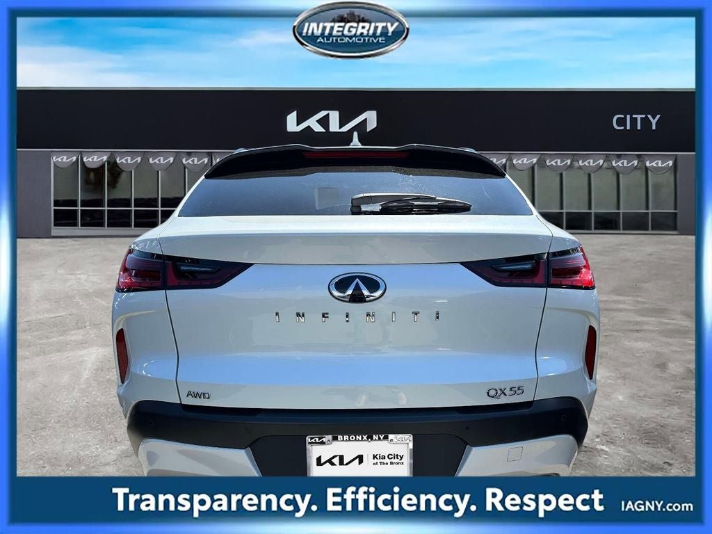 Used 2025 INFINITI QX55 Luxe w/ Cargo Package image 4