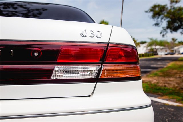 Used 1996 INFINITI I30 image 25