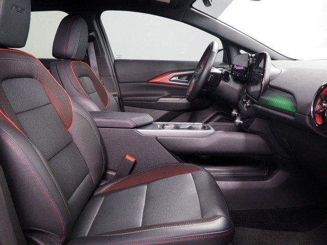 Used 2024 Chevrolet Equinox EV RS image 14