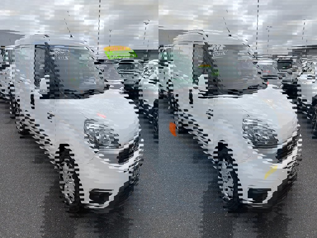 Used 2021 RAM ProMaster City Tradesman SLT image 21