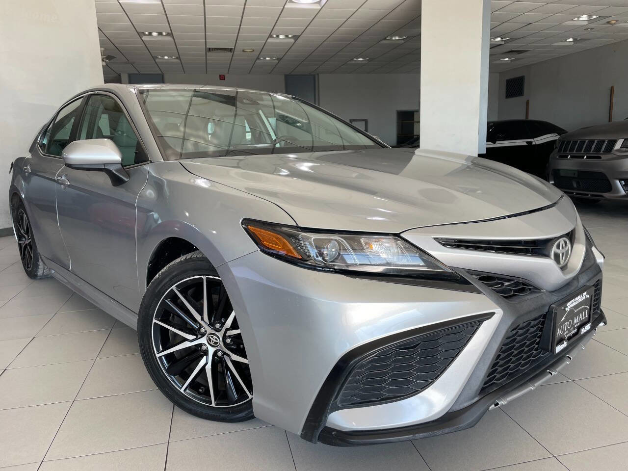 Used 2021 Toyota Camry SE