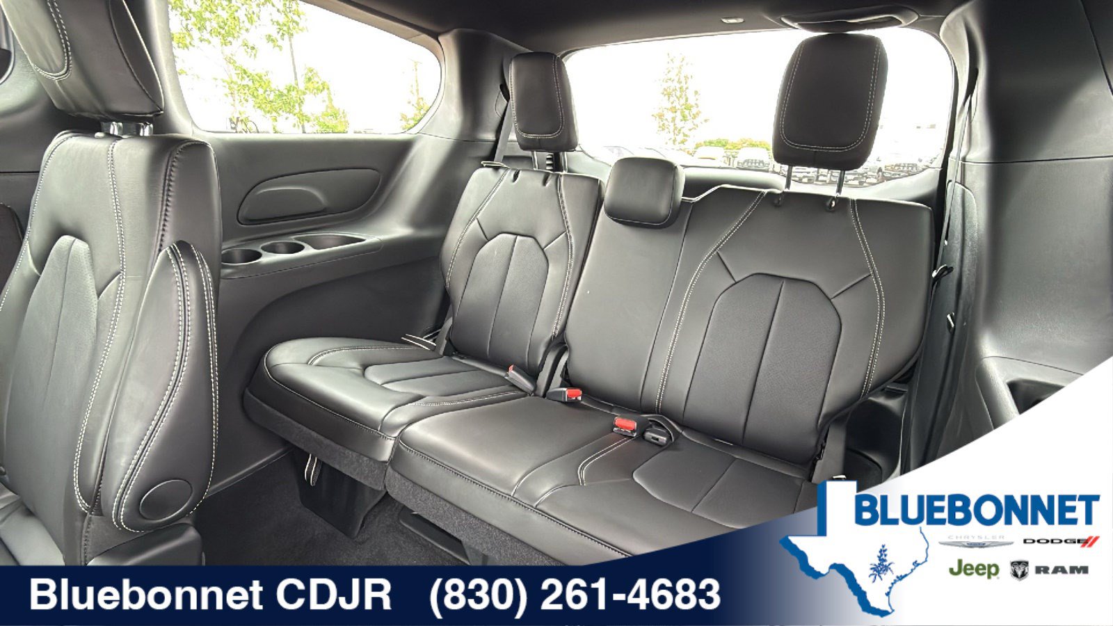New 2026 Chrysler Voyager LX FWD image 17