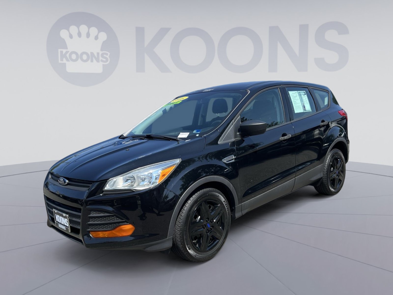 Used 2016 Ford Escape S FWD image 1