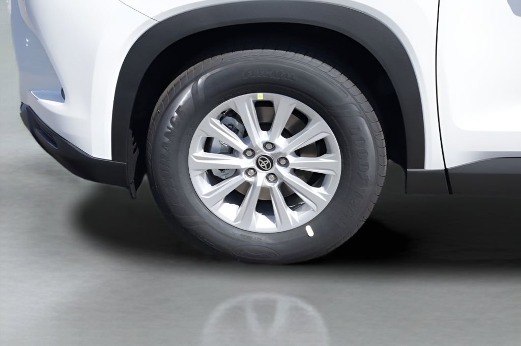 New 2026 Toyota Grand Highlander XLE image 6