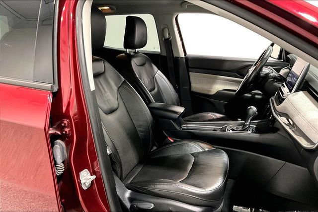 Used 2022 Jeep Compass Latitude image 31