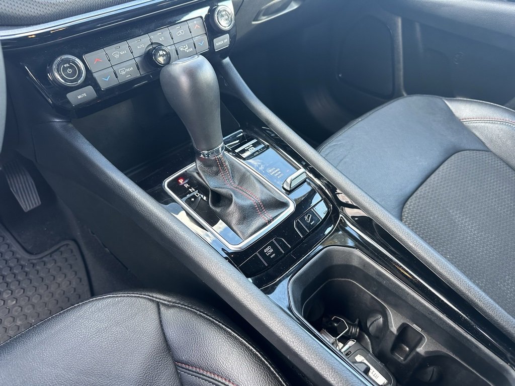 Used 2024 Jeep Compass Trailhawk image 30