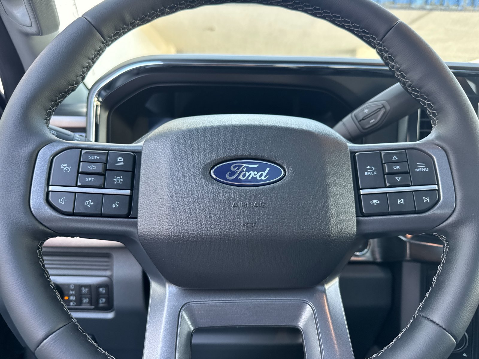 New 2027 Ford F250 Lariat w/ Black Appearance Package AWD/4WD image 27