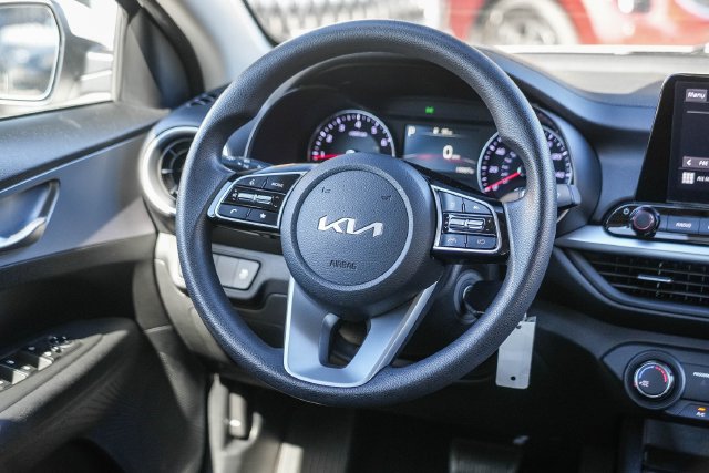 Certified 2024 Kia Forte LXS FWD image 16