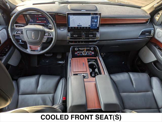 Used 2024 Lincoln Navigator Reserve image 24