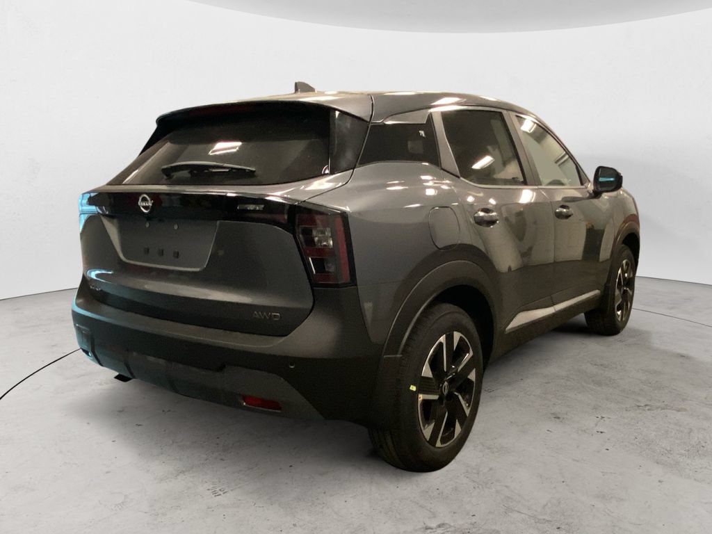 Used 2025 Nissan Kicks SV AWD/4WD image 6