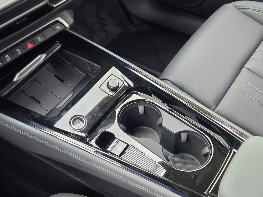 New 2026 Audi Q3 quattro 2.0T AWD/4WD image 25