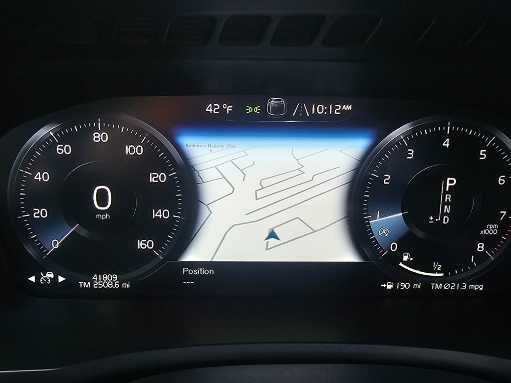 Used 2021 Volvo XC90 T5 Momentum w/ Climate Package image 14