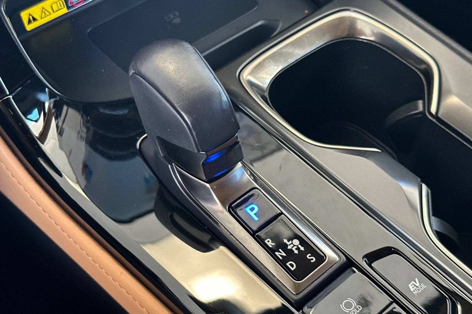 Used 2022 Lexus NX 350h AWD image 18