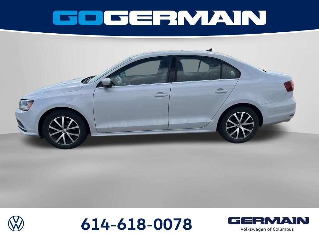 Used 2018 Volkswagen Jetta SE image 4
