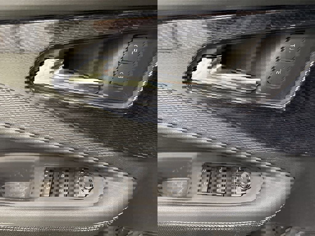 New 2026 Chevrolet Blazer EV LT image 14