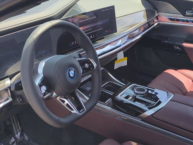 New 2026 BMW 750e xDrive w/ Premium Package AWD/4WD image 3