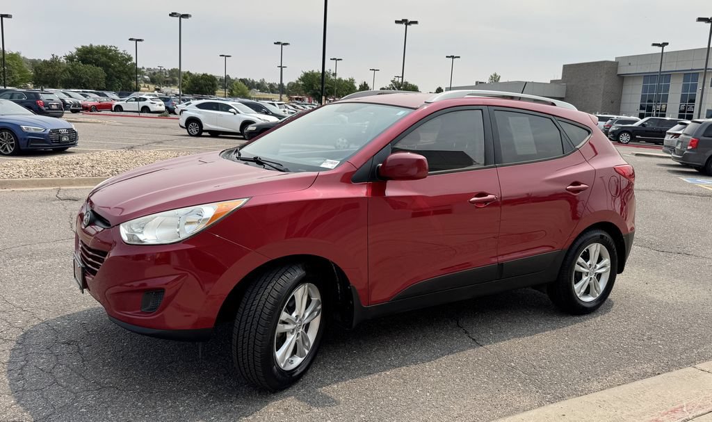 Used 2011 Hyundai Tucson GLS FWD image 4