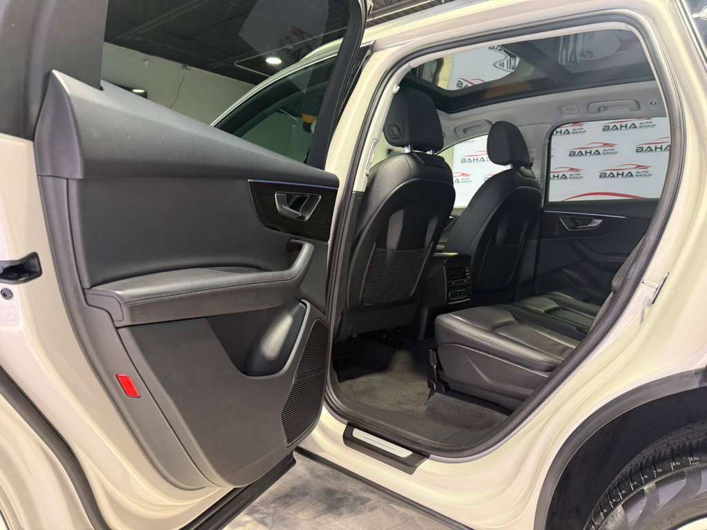 Used 2024 Audi Q7 Premium Plus image 36