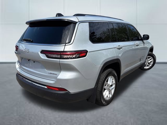 Used 2023 Jeep Grand Cherokee L Laredo w/ Luxury Tech Group I AWD/4WD image 4
