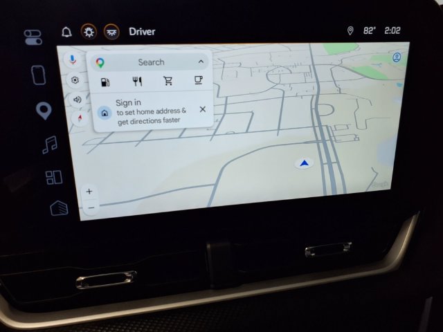 Used 2026 Chevrolet Equinox LT w/ Convenience Package II FWD image 12