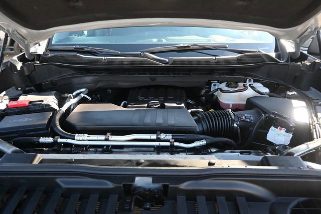 Used 2024 Chevrolet Silverado 1500 Custom Trail Boss w/ LPO, Dark Essentials Package image 21