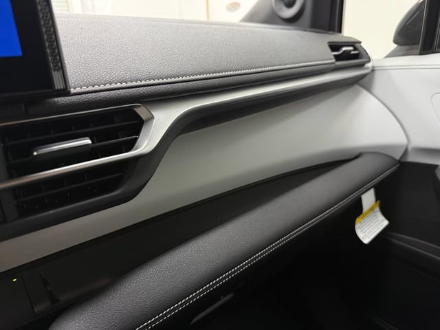 New 2026 Toyota Sienna XSE FWD image 25