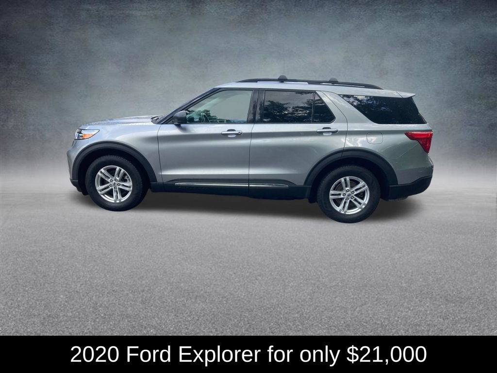 Used 2020 Ford Explorer XLT w/ Comfort Package AWD/4WD image 2